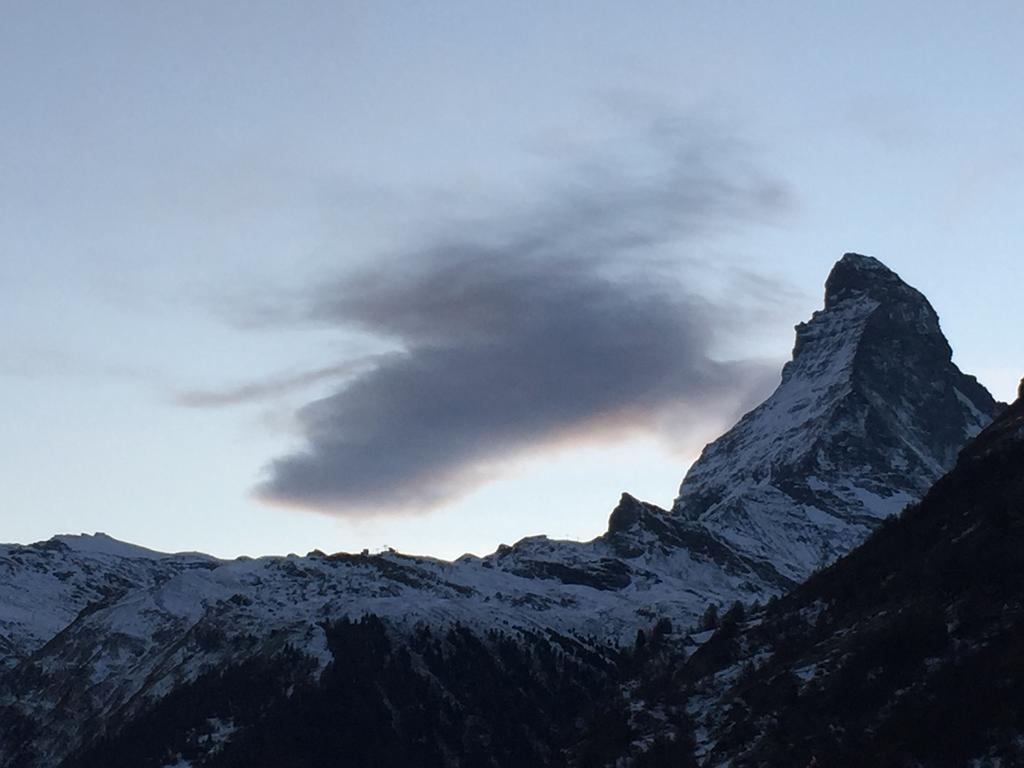 Haus Fleckstein Zermatt Wohnung Karibu エクステリア 写真