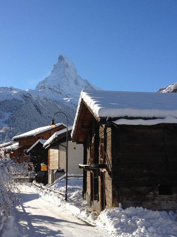 Haus Fleckstein Zermatt Wohnung Karibu エクステリア 写真