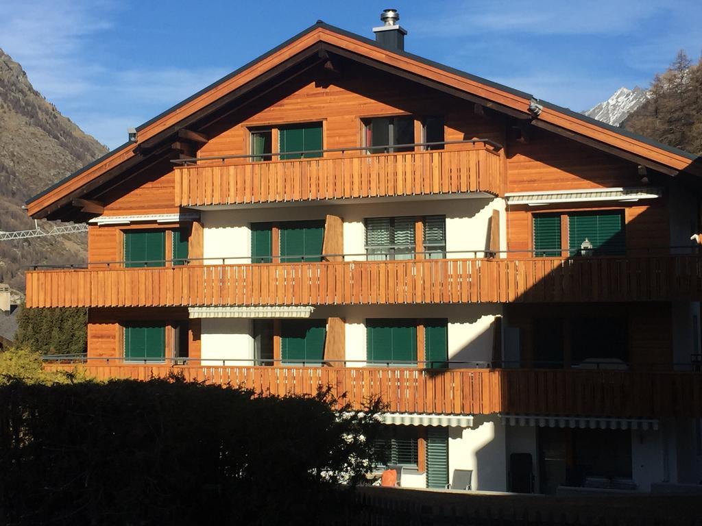 Haus Fleckstein Zermatt Wohnung Karibu エクステリア 写真