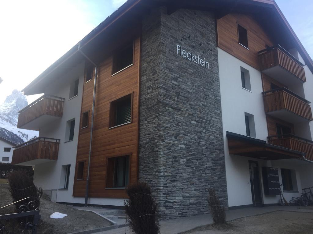 Haus Fleckstein Zermatt Wohnung Karibu エクステリア 写真