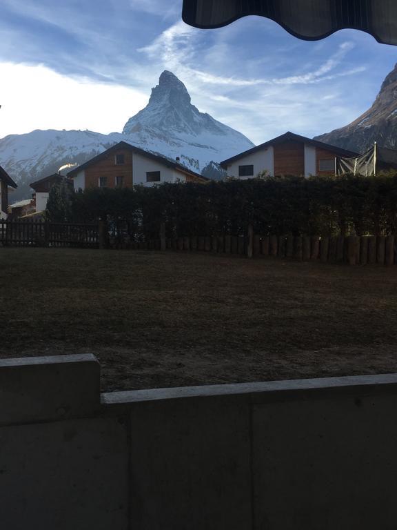 Haus Fleckstein Zermatt Wohnung Karibu エクステリア 写真