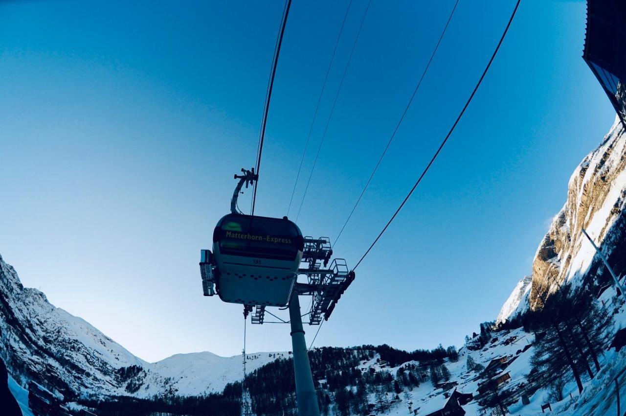 Haus Fleckstein Zermatt Wohnung Karibu エクステリア 写真